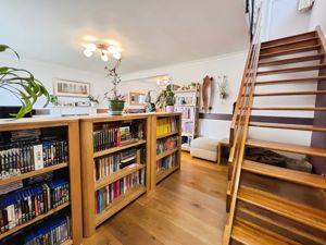 Photo 25- click for photo gallery